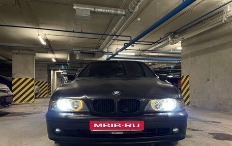 BMW 5 серия, 2003 год, 950 000 рублей, 2 фотография