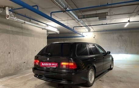 BMW 5 серия, 2003 год, 950 000 рублей, 6 фотография