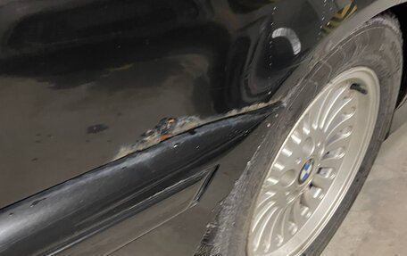 BMW 5 серия, 2003 год, 950 000 рублей, 8 фотография