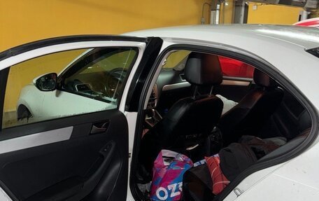 Volkswagen Jetta VI, 2017 год, 920 000 рублей, 12 фотография