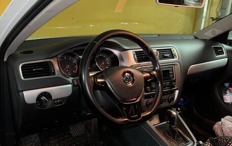 Volkswagen Jetta VI, 2017 год, 920 000 рублей, 17 фотография