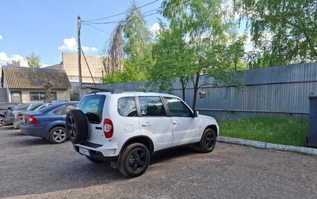 Chevrolet Niva I рестайлинг, 2016 год, 580 000 рублей, 11 фотография