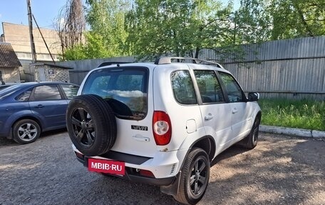 Chevrolet Niva I рестайлинг, 2016 год, 580 000 рублей, 14 фотография