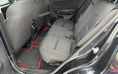 KIA Sportage IV рестайлинг, 2017 год, 2 000 000 рублей, 20 фотография