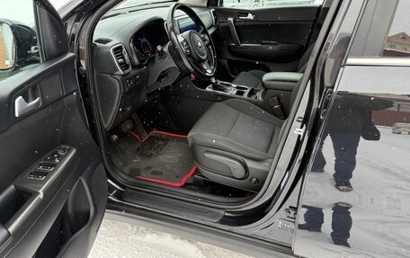 KIA Sportage IV рестайлинг, 2017 год, 2 000 000 рублей, 23 фотография