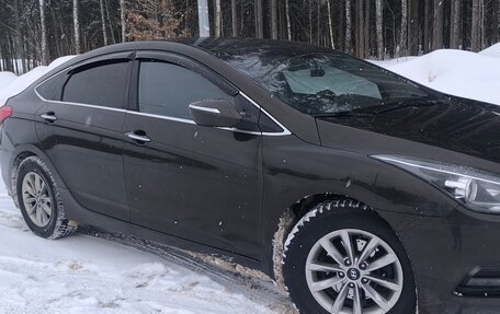 Hyundai i40 I рестайлинг, 2016 год, 910 000 рублей, 4 фотография