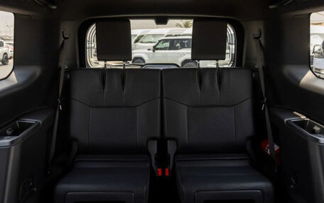 Toyota Land Cruiser Prado, 2026 год, 11 000 000 рублей, 22 фотография