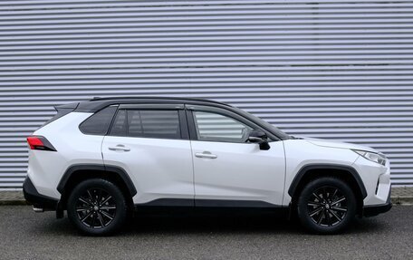 Toyota RAV4, 2020 год, 3 369 000 рублей, 5 фотография