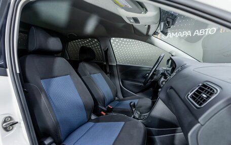 Volkswagen Polo VI (EU Market), 2013 год, 696 000 рублей, 18 фотография