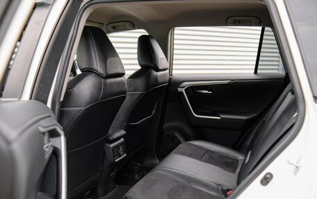 Toyota RAV4, 2020 год, 3 369 000 рублей, 12 фотография