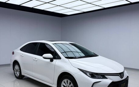 Toyota Corolla, 2021 год, 1 355 000 рублей, 3 фотография