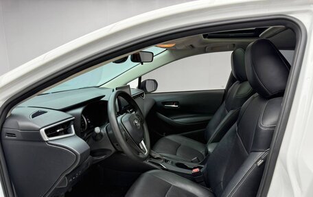 Toyota Corolla, 2021 год, 1 355 000 рублей, 8 фотография