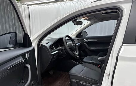 Skoda Kamiq I, 2022 год, 2 000 000 рублей, 13 фотография