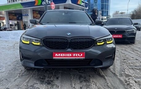 BMW 3 серия, 2019 год, 3 100 000 рублей, 1 фотография