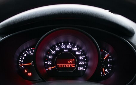 KIA Soul II рестайлинг, 2015 год, 1 159 000 рублей, 23 фотография