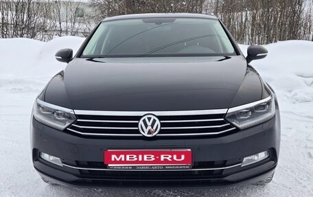Volkswagen Passat B8 рестайлинг, 2019 год, 2 099 000 рублей, 5 фотография
