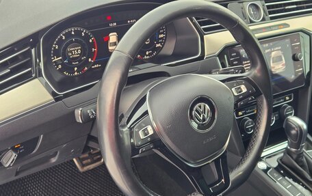 Volkswagen Passat B8 рестайлинг, 2019 год, 2 099 000 рублей, 25 фотография