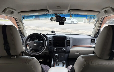 Mitsubishi Pajero IV, 2008 год, 1 650 000 рублей, 10 фотография