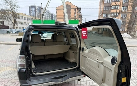 Mitsubishi Pajero IV, 2008 год, 1 650 000 рублей, 14 фотография