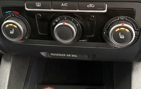 Volkswagen Jetta VI, 2013 год, 839 000 рублей, 13 фотография