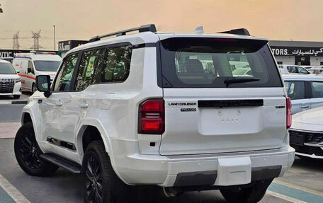 Toyota Land Cruiser Prado, 2026 год, 12 400 000 рублей, 6 фотография