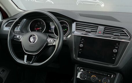 Volkswagen Tiguan II, 2020 год, 2 462 800 рублей, 17 фотография