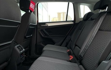 Volkswagen Tiguan II, 2020 год, 2 462 800 рублей, 12 фотография