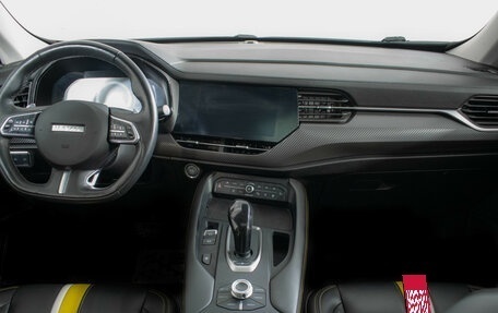 Haval F7x I, 2021 год, 2 070 000 рублей, 12 фотография