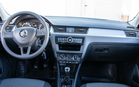 Skoda Rapid I, 2018 год, 1 329 000 рублей, 12 фотография