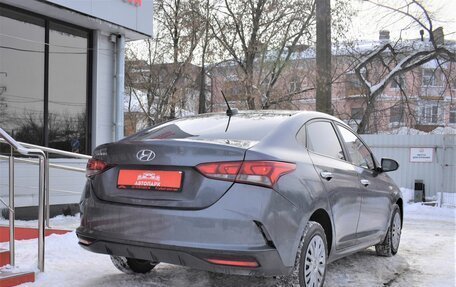 Hyundai Solaris II рестайлинг, 2021 год, 1 049 000 рублей, 3 фотография