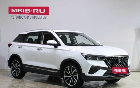 FAW Bestune T77, 2023 год, 1 699 000 рублей, 3 фотография