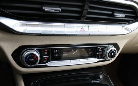 FAW Bestune T77, 2023 год, 1 699 000 рублей, 19 фотография