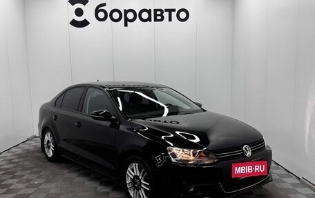 Volkswagen Jetta VI, 2011 год, 820 000 рублей, 4 фотография