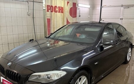 BMW 5 серия, 2010 год, 1 600 000 рублей, 6 фотография