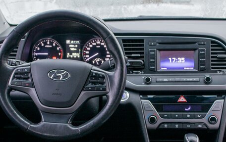 Hyundai Elantra VI рестайлинг, 2018 год, 1 349 000 рублей, 14 фотография