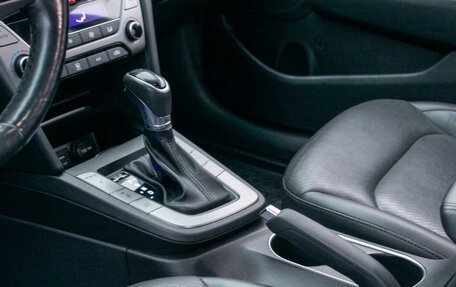 Hyundai Elantra VI рестайлинг, 2018 год, 1 349 000 рублей, 17 фотография