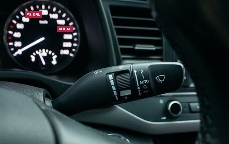 Hyundai Elantra VI рестайлинг, 2018 год, 1 349 000 рублей, 18 фотография