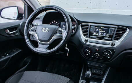 Hyundai Solaris II рестайлинг, 2018 год, 1 009 000 рублей, 13 фотография