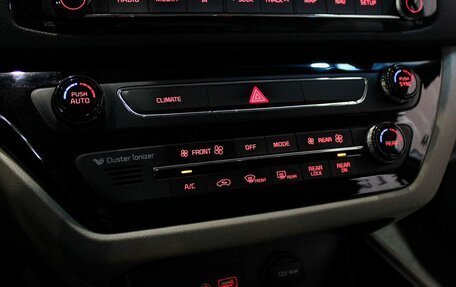 KIA Carnival III, 2018 год, 2 599 000 рублей, 22 фотография