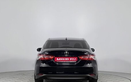 Toyota Camry, 2019 год, 2 200 000 рублей, 6 фотография