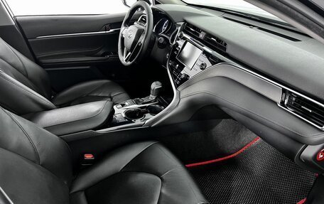 Toyota Camry, 2019 год, 2 200 000 рублей, 12 фотография