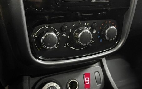 Renault Duster I рестайлинг, 2012 год, 779 000 рублей, 18 фотография