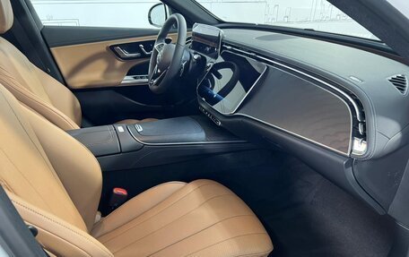 Mercedes-Benz E-Класс, 2025 год, 7 350 000 рублей, 28 фотография