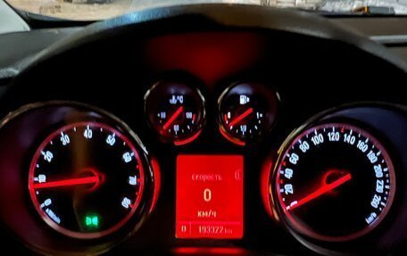 Opel Astra J, 2013 год, 700 000 рублей, 14 фотография