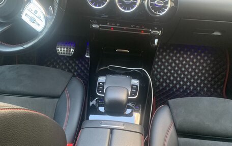 Mercedes-Benz CLA, 2019 год, 2 550 000 рублей, 9 фотография