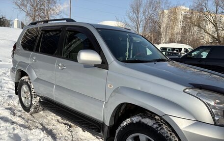 Toyota Land Cruiser Prado 120 рестайлинг, 2008 год, 2 050 000 рублей, 3 фотография