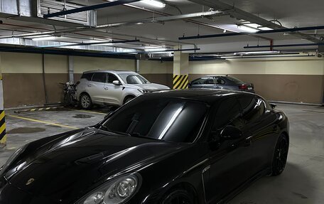 Porsche Panamera II рестайлинг, 2011 год, 2 550 000 рублей, 3 фотография