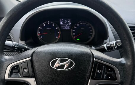 Hyundai Solaris II рестайлинг, 2015 год, 1 250 000 рублей, 10 фотография