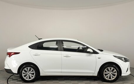 Hyundai Solaris II рестайлинг, 2020 год, 1 550 000 рублей, 5 фотография