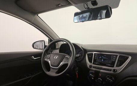 Hyundai Solaris II рестайлинг, 2020 год, 1 550 000 рублей, 10 фотография